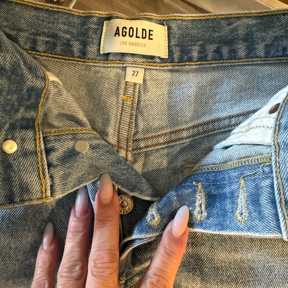- AGOLDE Parker Shorts. Like NEW! - Picture 7 of 15